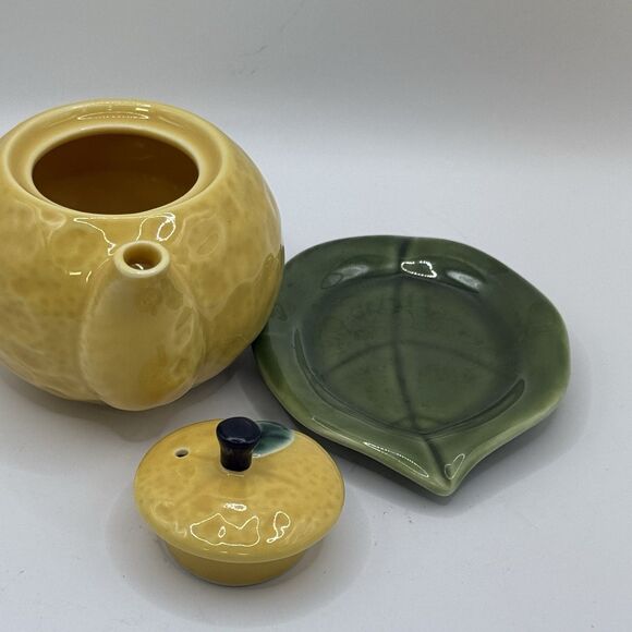 YUZU-shaped Soy-Sauce Jar Jug ARITA-ware 140ml Ceramic Japan - Picture 5 of 12